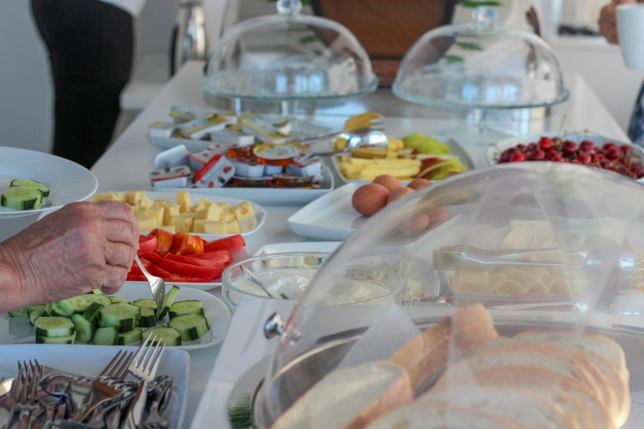 波尔图艾达酒店 Sarandë 外观 照片